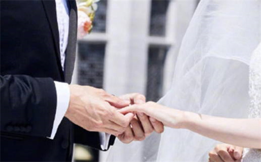 2025年农历六月十一是结婚好日子吗 今日办婚礼好不好