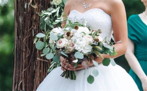 2028年02月14日结婚吉日吉时查询 是办婚礼好日子吗