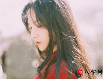 看面相,嘴角上扬的女人面相如何看